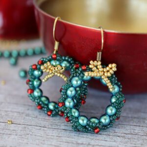 Holiday Wreath Earrings by Chloe Menage (freeform beading)